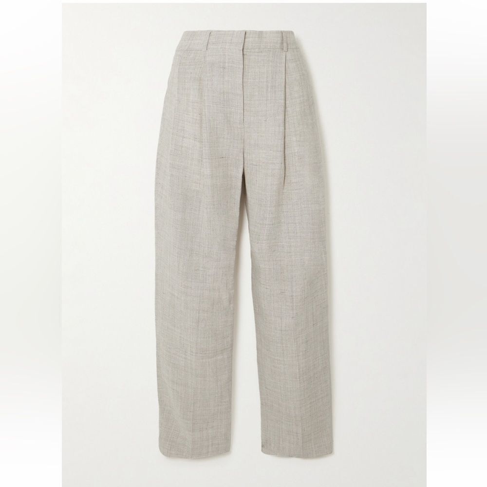 TOTEME Pleated Woven straight leg pants in grey - Picture 5 of 11